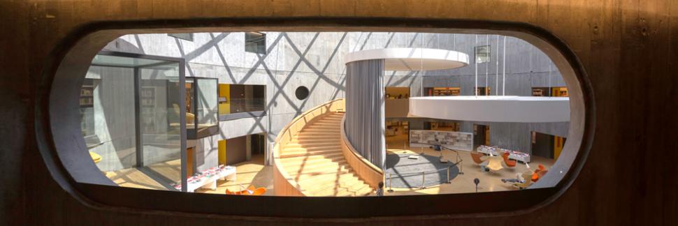 Bibliothèque Oscar Niemeyer
